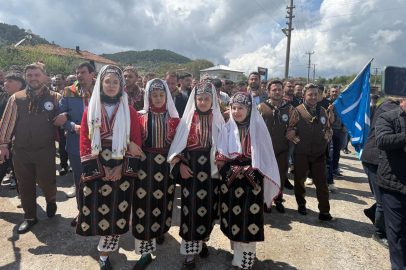 Bursa'da Düvenli Köyü Derneği birlik mesajı verdi