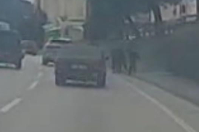 Çocukların üzerine araç sürdü, hiçbir şey olmamış gibi devam etti..