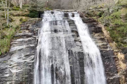 Kar suları Suuçtu Şelalesini coşturdu...