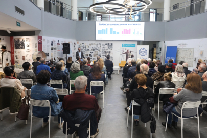 Bursa Nilüfer’de yaşlanma politikaları tartışıldı